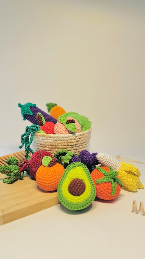 kids crochet play food fruits and veggies - eggplant, tomato, cabbage, carrot, beetroot, spring onion, banana, apple, orange, peach, avocado, grapes