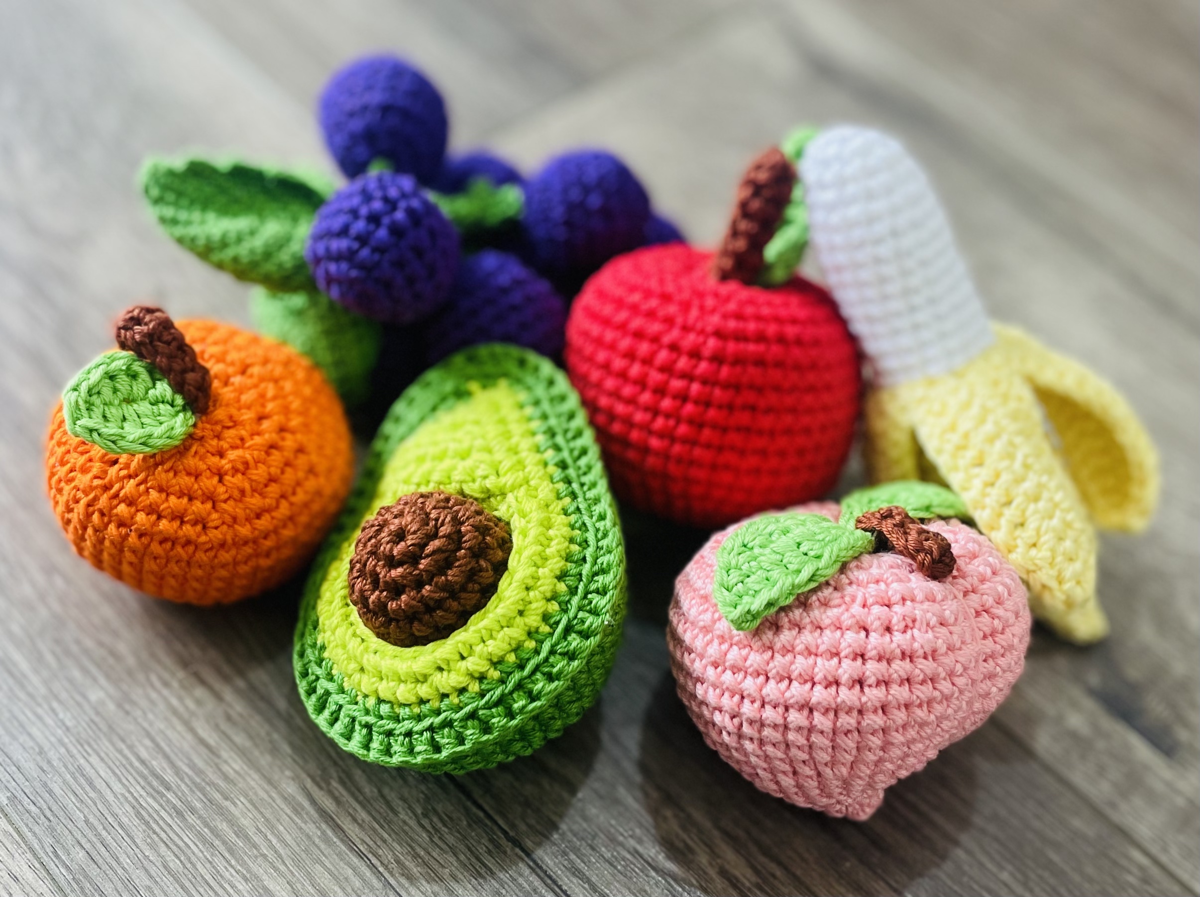 kids crochet play food juicy fruits - apple, orange, peach, avocado, grapes, banana
