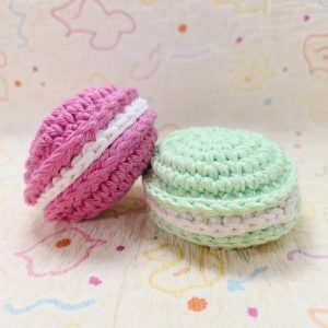 kids crochet play food macarons