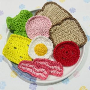 kids crochet play food sandwich breakfast - toast bread, bacon, ham, egg and lettuce