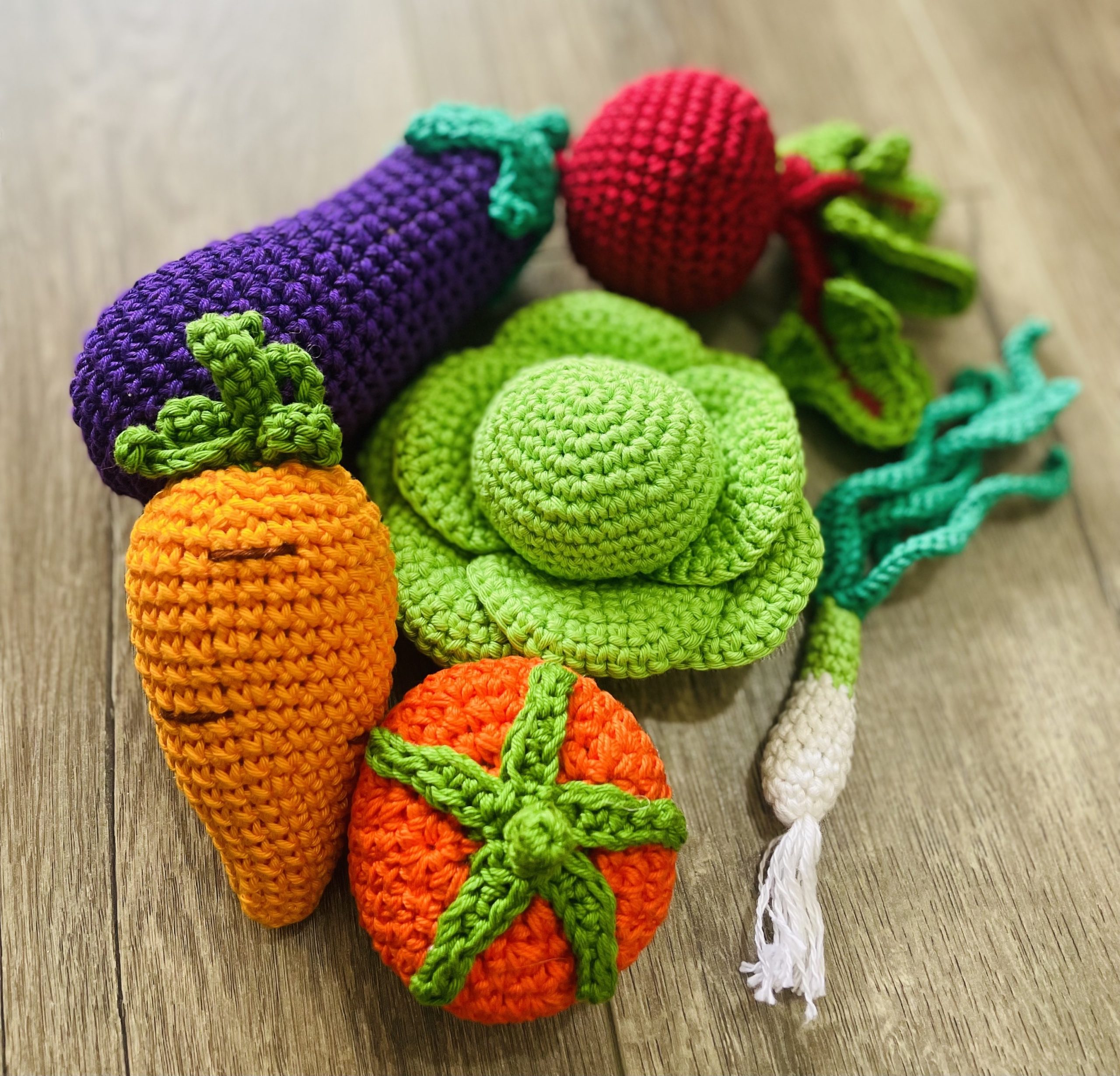kids crochet play food veggies - eggplant, tomato, cabbage, carrot, beetroot, spring onion vegetables