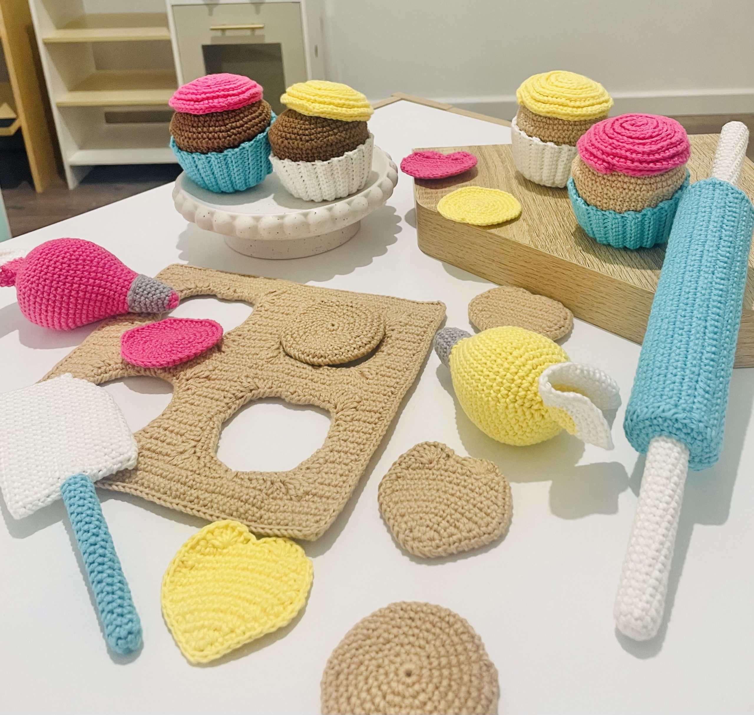 crochet little baker - play and decorate cookie, muffin, cupcake, spatula, rolling pin