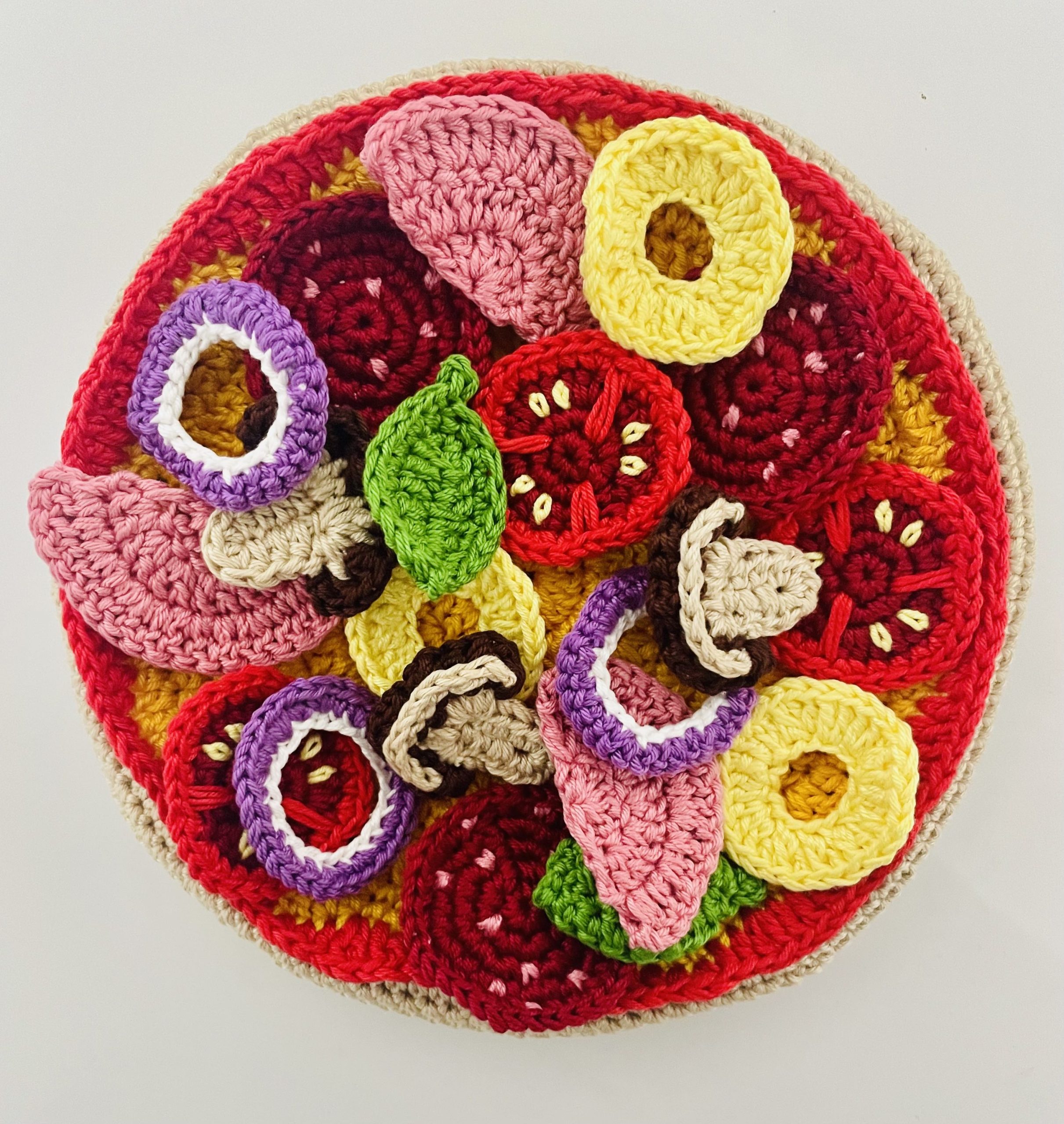 kids crochet play food pizza - pizza base, cheese, basil, ham, pepperoni, tomato, mushroom, onion, pineapple