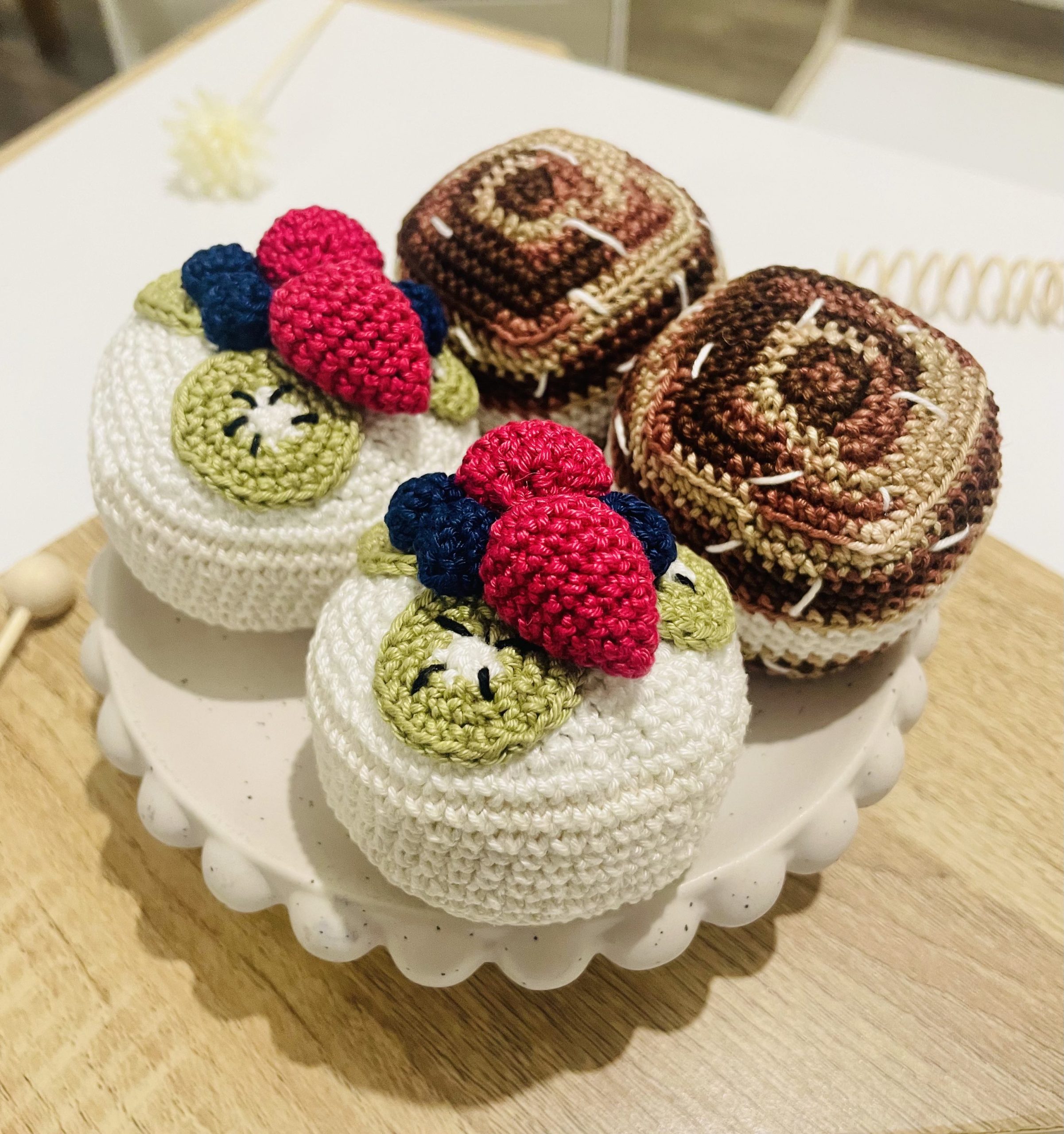 lamington and pavlova