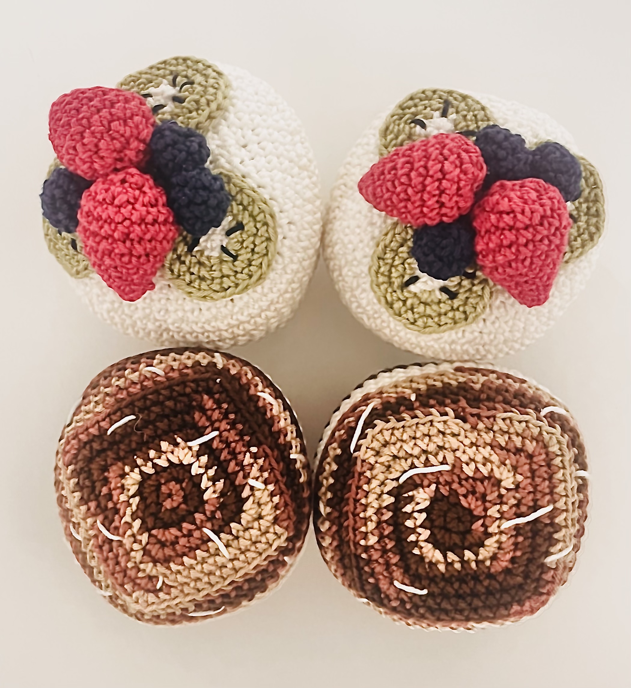 lamington and pavlova